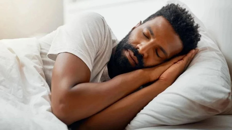  ছুটির দিনে বেশি ঘুমান?