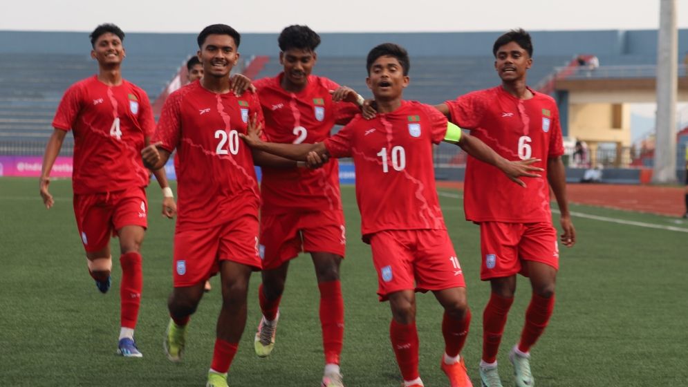 দুই গোলে এগিয়েও জিততে পারল না বাংলাদেশ