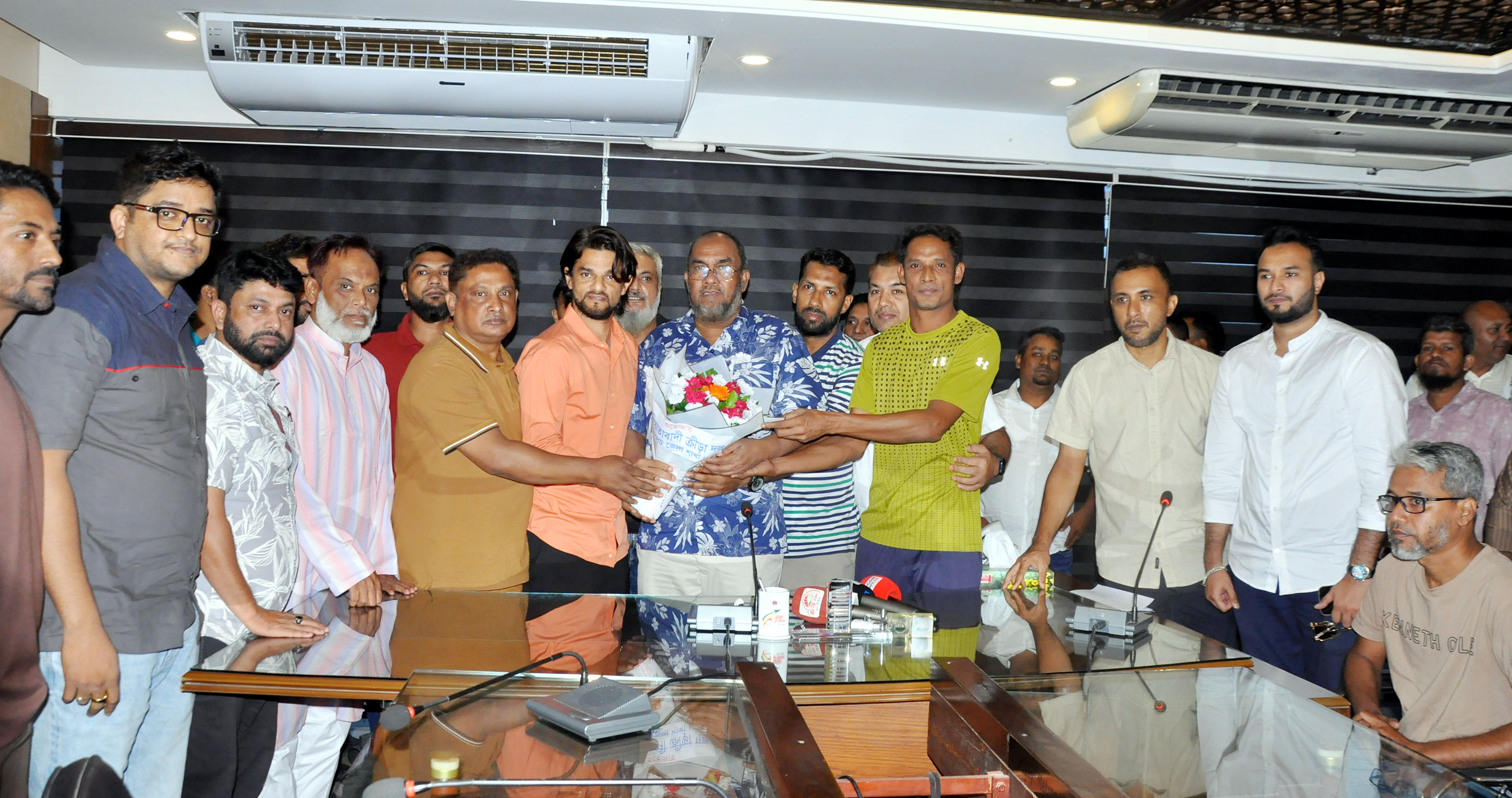 খেলাধুলার প্রসারে সিসিক ও বিসিবি সমন্বিতভাবে কাজ করবে: আব্দুল কাইয়ুম চৌধুরী