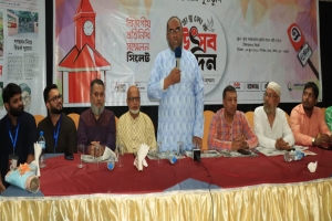 নিরপেক্ষতা বজায় রেখে অসংগতি তুলে ধরতে হবে: কাইয়ুম চৌধুরী