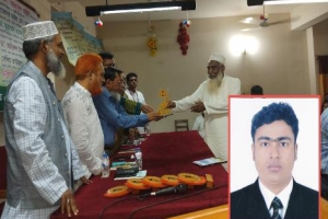 &lsquo;ড. মুমিনুল হক অ্যাওয়ার্ড&rsquo; পেলেন রম্য লেখক মাহবুবুর রশিদ