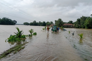  কমলগঞ্জের বন্যার কোথাও উন্নতি, কোথাও অবনতি