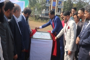 বেঁচে থাকতে বিত্তবানদের সমাজের জন্য কিছু করা উচিত: ডিসি সারওয়ার আলম