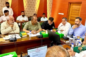 খেলার মাঠ উন্নয়নে সচিবালয়ে সভা : ফুটসাল মাঠ হবে প্রতি ওয়ার্ডে 
