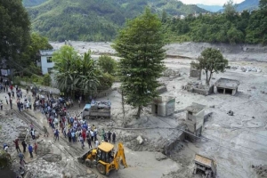 নেপালে আকস্মিক বন্যায় মৃত্যু বেড়ে ৬১৬ : নিখোঁজ প্রায় ২ হাজার
