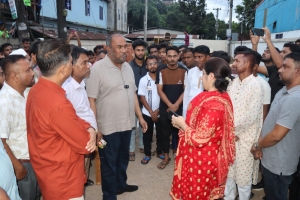 সিসিক প্রশাসকের উদ্যোগ : খাদিমপাড়ায় দূর হচ্ছে এলাকাবাসীর চলাচলের প্রতিবন্ধকতা