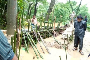 জকিগঞ্জে বন্যা পরিস্থিতির অবনতি: ডাইক রক্ষায় প্রাণপণ চেষ্টা এলাকাবাসীর 