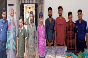 কানাইঘাটে ৩ চোরাকারবারীসহ ৭ জন গ্রেফতার