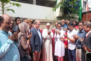 দুর্যোগ মোকাবিলা ও মানবিক সহায়তায় আন্তর্জাতিক অংশীদারদের ভুমিকা প্রশংসনীয় : ব্যারিস্টার সালাম