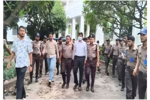 ইলিয়াস আলী গুম : ট্রাইব্যুনালে বিমানবাহিনীর কর্মকর্তা সাইফুর রহমান