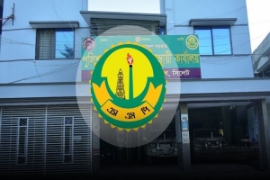 নগরীতে ১২০ যানবাহনের বিরুদ্ধে পুলিশের ব্যবস্থা