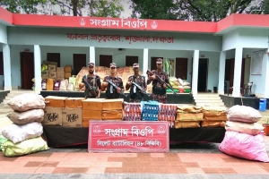  সিলেট সীমান্তের বিভিন্ন এলাকায় অভিযানে প্রায় দুই কোটি টাকার চোরাই পণ্য জব্দ