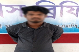 সিলেট মহানগরীতে পুলিশের বিশেষ অভিযান একাধিক মামলার আসামি &lsquo;ঝাড়ু&rsquo; আটক