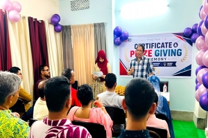 সিলেটে সাইবারনেটিক্স রোবো একাডেমির সার্টিফিকেট ও পুরস্কার বিতরণ