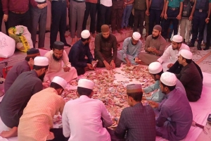 শাহজালাল (রহ.) মাজারের দানবাক্সে টাকার পাশপাশি মিলল স্বর্ণ