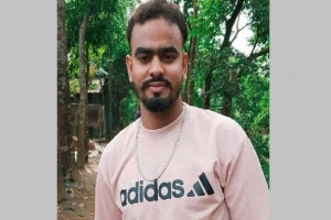 হাটখোলায় বাঁশ কাটা নিয়ে সংঘর্ষে যুবক নিহত