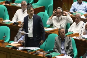 ৩০ এপ্রিলের পর সারা দেশে জুয়া ও মাদকের বিরুদ্ধে সমন্বিত অভিযান: সংসদে স্বরাষ্ট্রমন্ত্রী