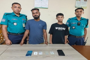 নগরীতে দুই চোর আটক : চোরাই মোবাইল উদ্ধার