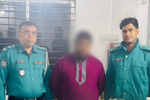 সিলেট-কোম্পানীগঞ্জ সড়ক থেকে ভারতীয় পণ্যসহ গ্রেফতার ১