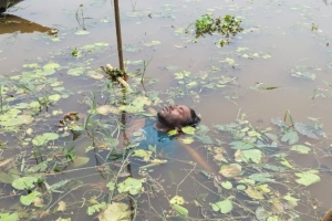 ছাতকের হাওরে হাত-পা বাঁধা যুবকের মরদেহ উদ্ধার