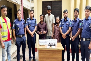 মৌলভীবাজারে ৮ হাজার পিস ইয়াবা, নগদ টাকাসহ গ্রেপ্তার ৩