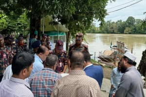 জকিগঞ্জে সীমান্ত ভাঙন পরিদর্শনে ভূমি রেকর্ড ও জরিপ অধিদপ্তরের মহাপরিচালক