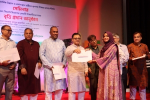 শিক্ষার মানোন্নয়ন ও দক্ষতা উন্নয়নে জোর দিতে হবে: বাণিজ্যমন্ত্রী