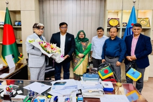 ইউজিসি চেয়ারম্যানের সাথে সিকৃবি ভিসির সৌজন্য সাক্ষাৎ 