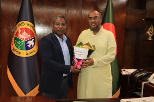 সিসিক প্রশাসকের সঙ্গে শাবিপ্রবি উপাচার্যের সৌজন্য সাক্ষাৎ