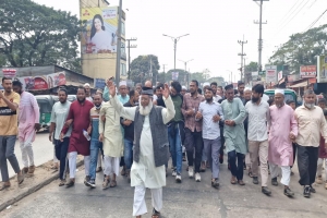  বিজয়ী হলে ধনী-দরিদ্র নির্বিশেষে সবার জন্য সমান অধিকার নিশ্চিত করবো: মাওলানা হাবিবুর রহমান