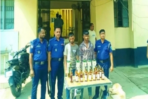 গোয়াইনঘাটে ভারতীয় মদসহ আটক ২