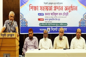 দরিদ্র মেধাবী শিক্ষার্থীদের বিশ্ববিদ্যালয় পর্যন্ত পড়াশোনায় সহায়তা দেবে সরকার: প্রবাসী কল্যাণ মন্ত্রী