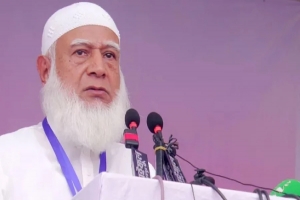  ভোট নিয়ে প্রধান উপদেষ্টার বেঁধে দেওয়া সময়সীমাই গ্রহণযোগ্য: জামায়াত আমির